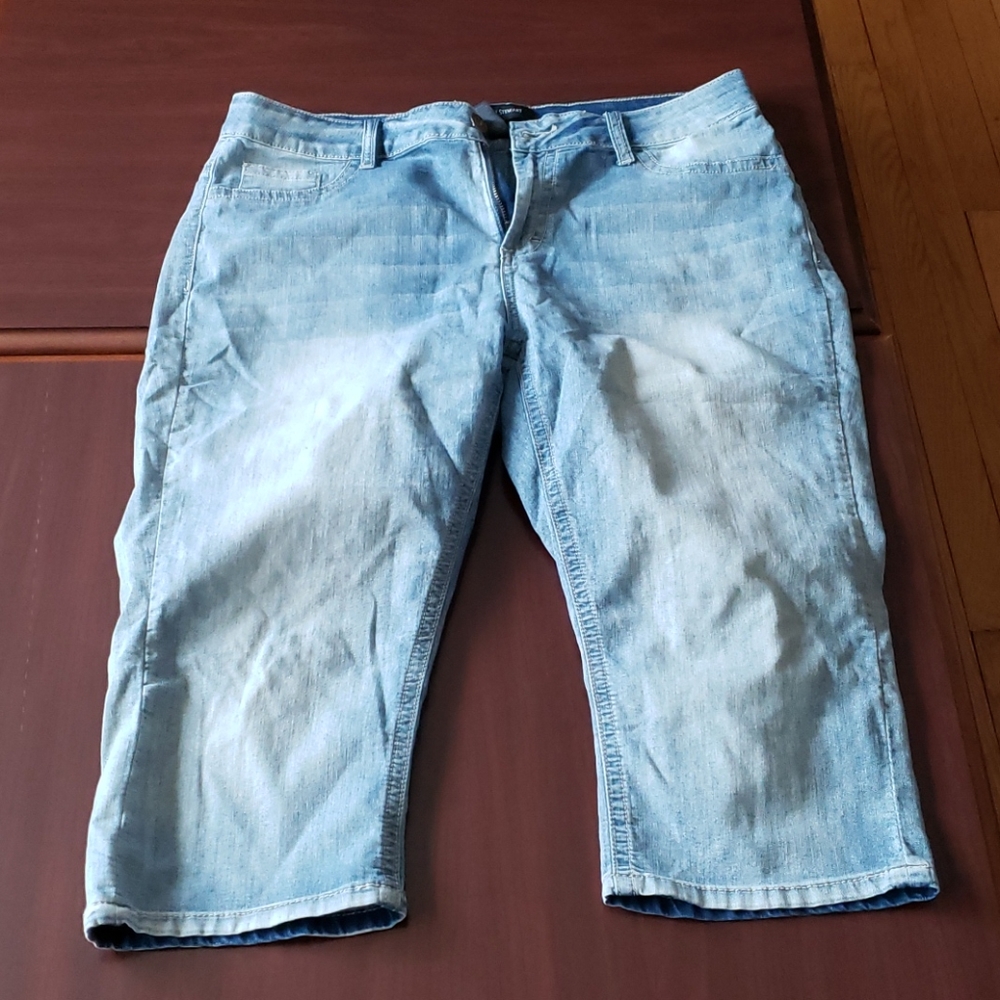 Ashley Stewart denim jean shorts